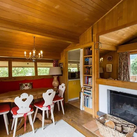 Hébergement de vacances Alp Sunrise - View Cozy Rougemont