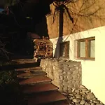 בית נופש Alp Sunrise - View Cozy